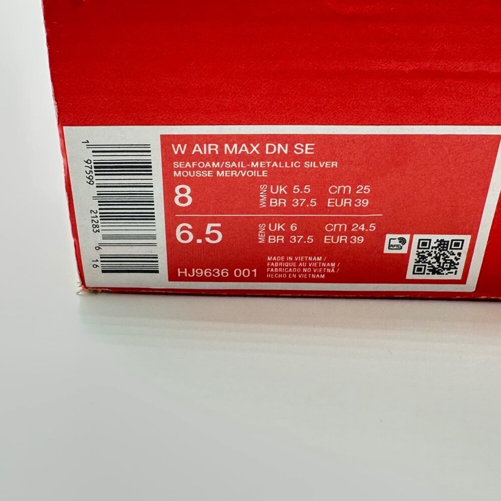 Women's Nike Air Max DN SE Sneakers Seafoam Mint Green HJ9636-001 Multi Sz NEW - Picture 13 of 13